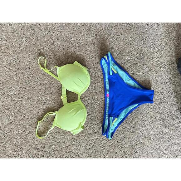 Vintage Y2K Victoria’s Secret Bikini Set – 32B Top / Small Bottoms - Picture 1 of 6